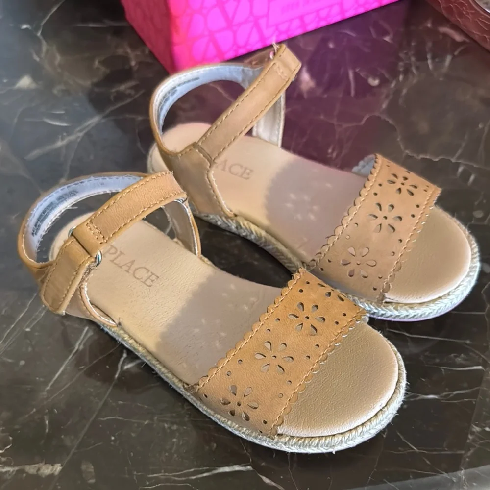The Children's Place Tan Sandals with Perforated Design - Picture 1 of 4
